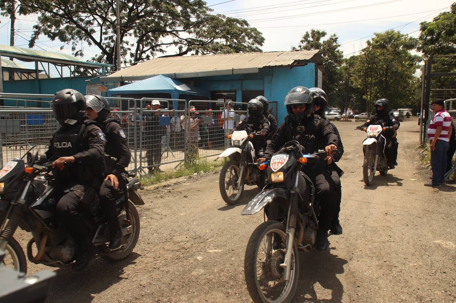 Nuevos Enfrentamientos En La Penitenciar A Del Litoral