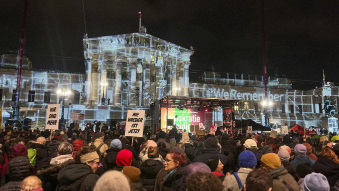 M S De Personas Se Manifiestan En Berl N Contra La Ultraderecha