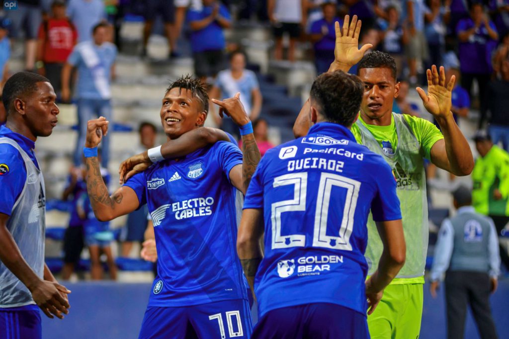 Emelec Derrota 2 1 A El Nacional La República Ec 9314