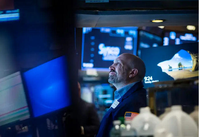 Wall Street abrió en verde, alejándose de las pérdidas a principios de la semana