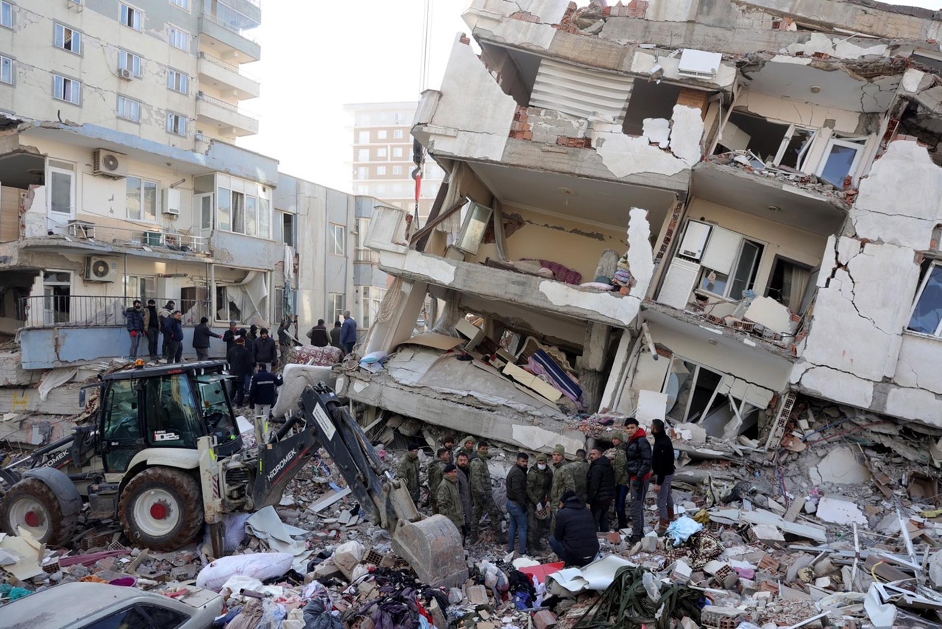 Más De 20 000 Muertos En Turquía Y Siria Por Los Terremotos