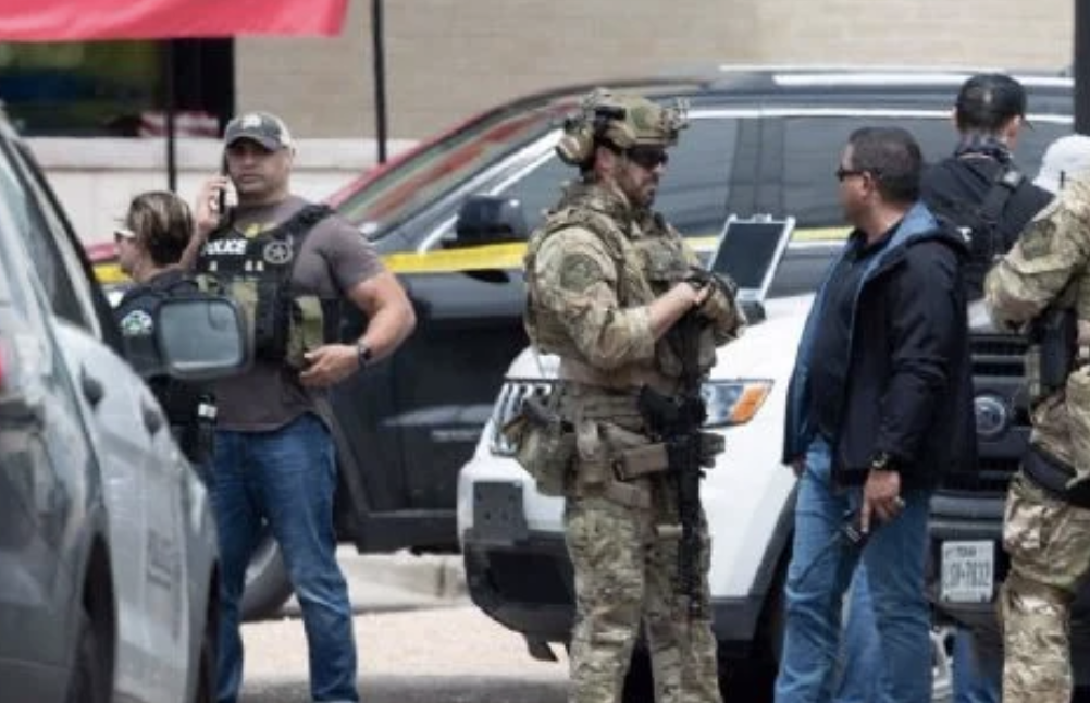 Un Tiroteo Deja Varios Muertos En Un Centro Comercial De Texas | La ...