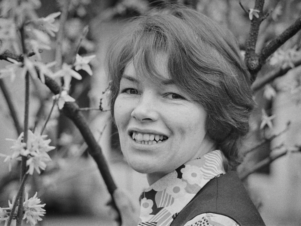 Glenda Jackson, from famous actress to political fighter