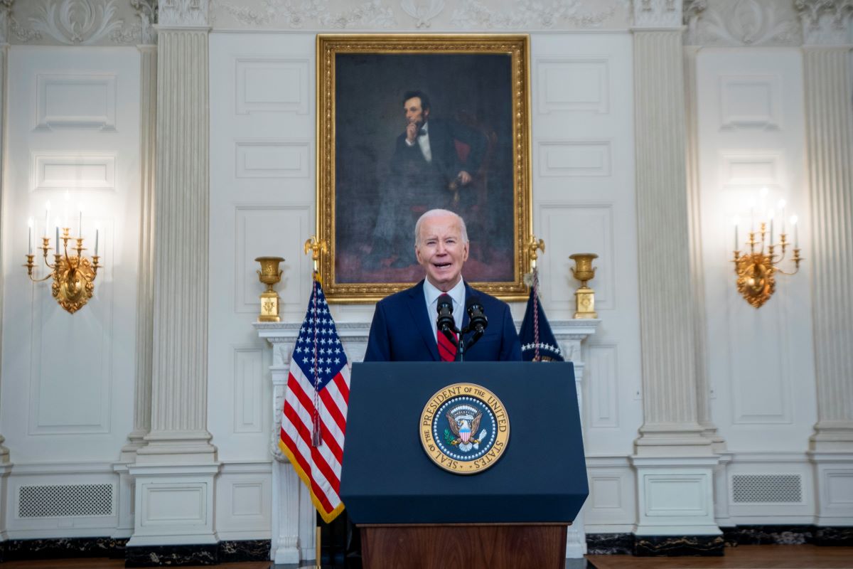 Joe Biden signs law that allocates military aid to Ukraine
 – 2024-04-29 02:38:01