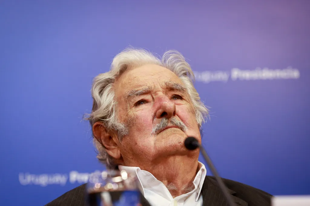 Latin American leaders show their solidarity with Mujica
 – 2024-05-05 00:23:39