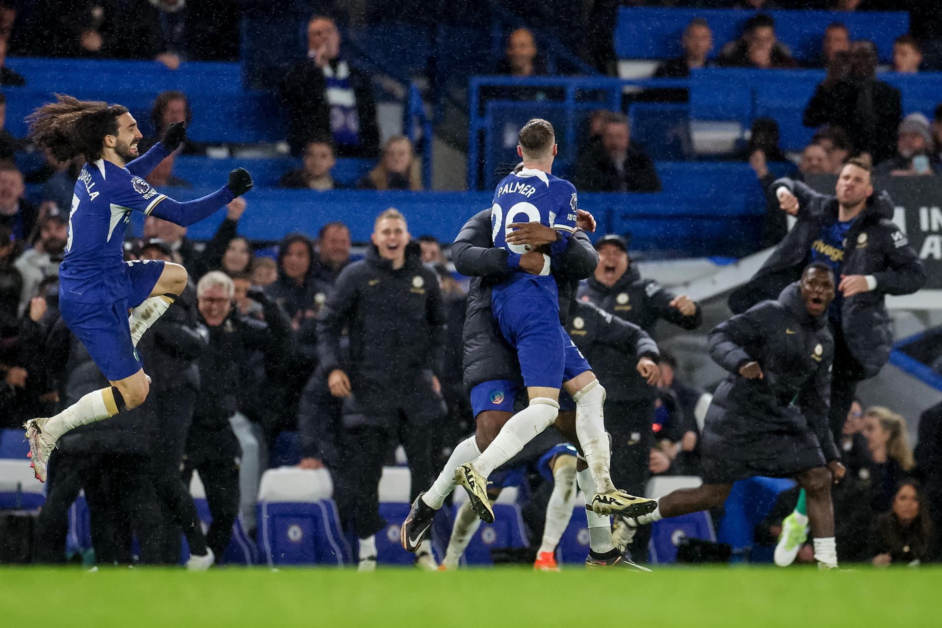 Chelsea Struggles Against Sheffield in Premier League Match: McBurnie’s Late Goal Secures Draw