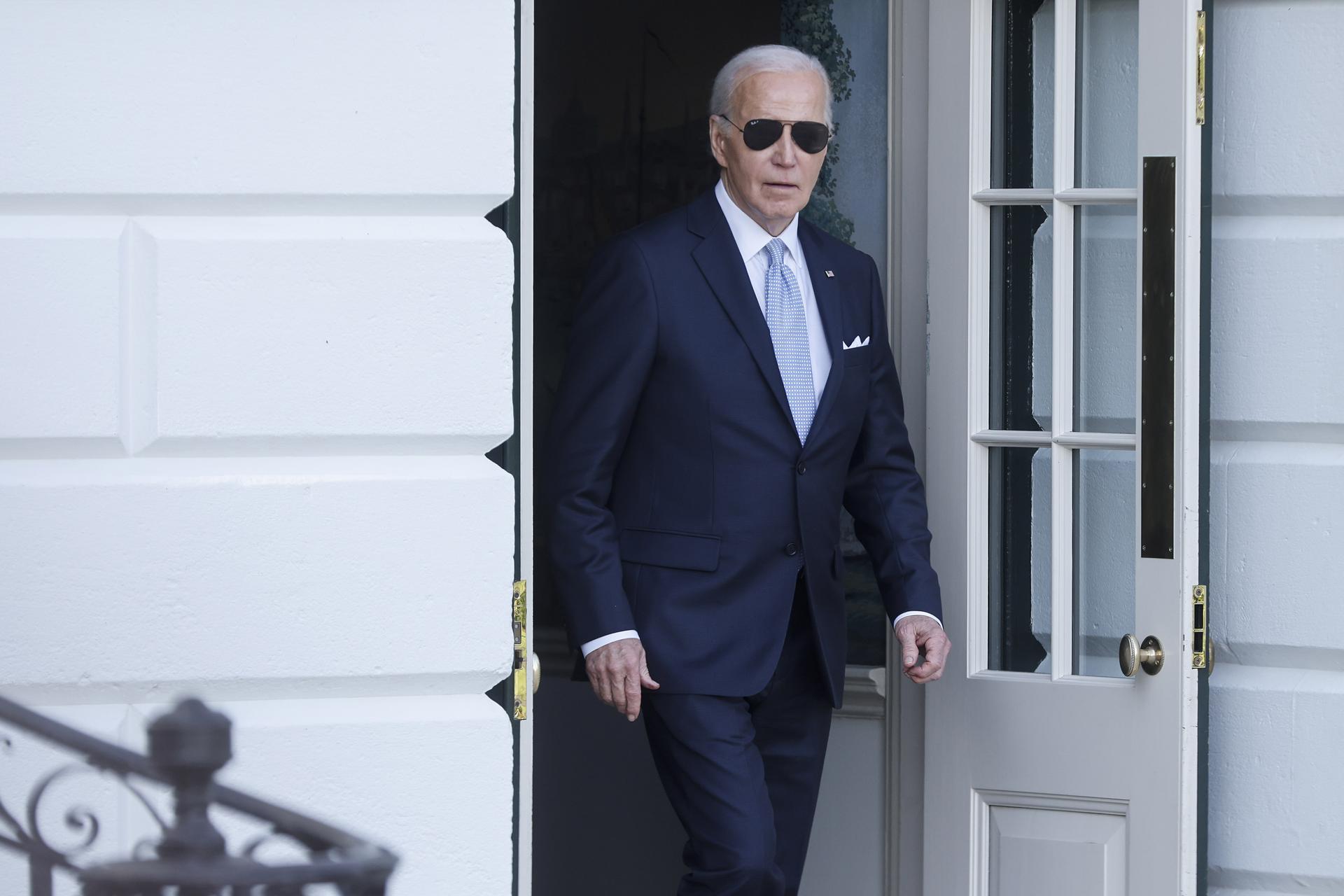 Biden says the economy is doing well but voters don’t see it on their receipts
 – 2024-05-10 19:40:37