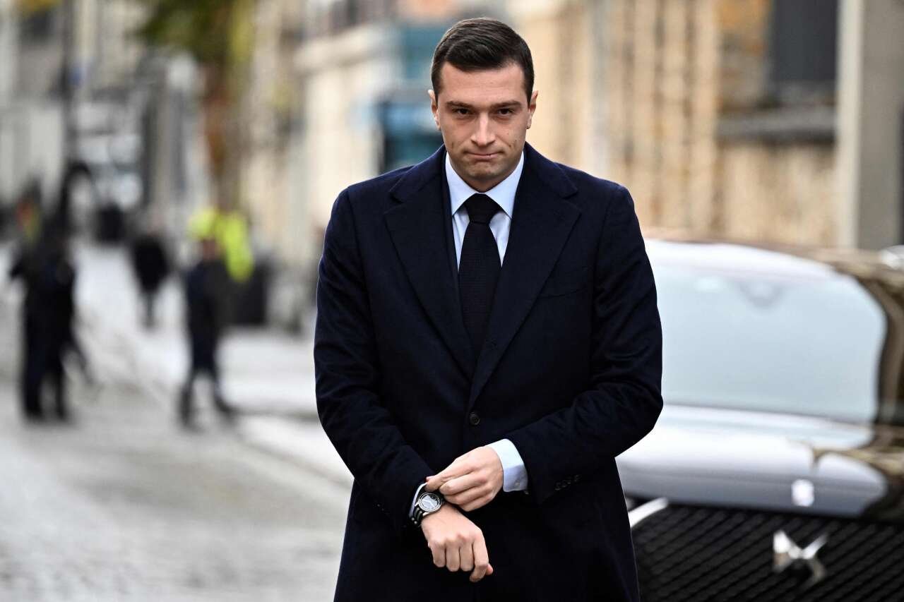 The French far-right sweeps and doubles the Macronist checklist
 – 2024-06-12 18:48:34