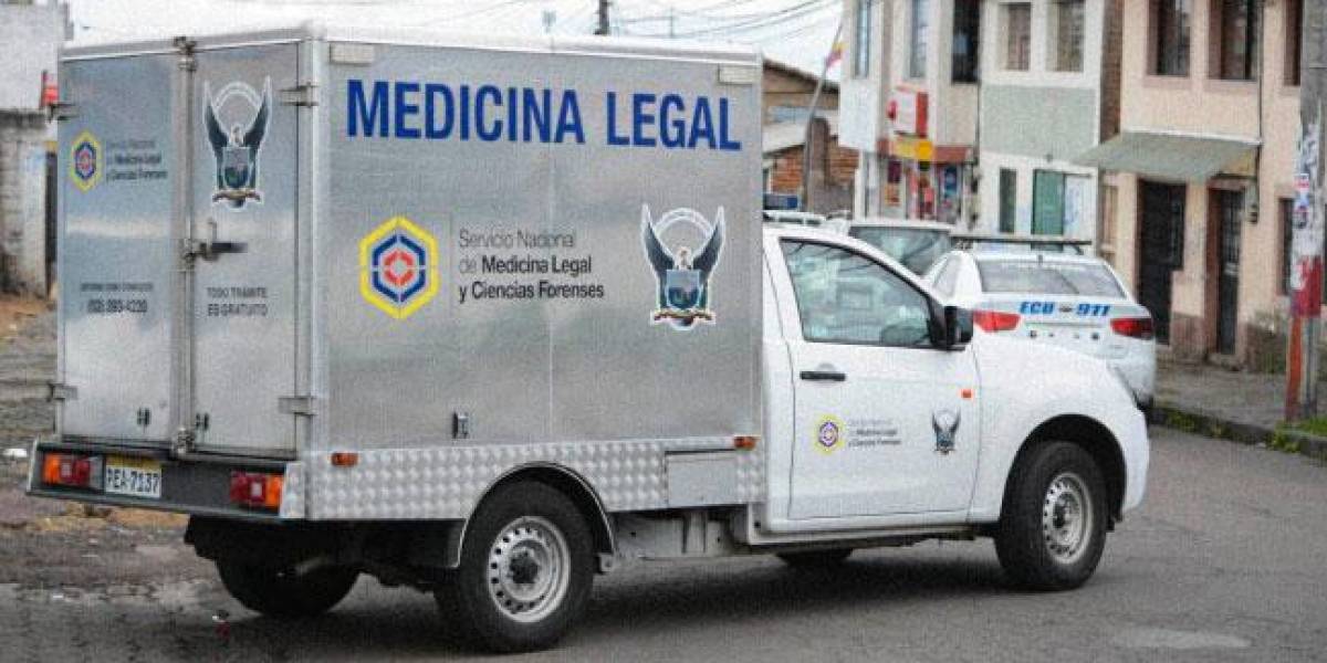 Un hombre fue asesinado en una cancha en Quito