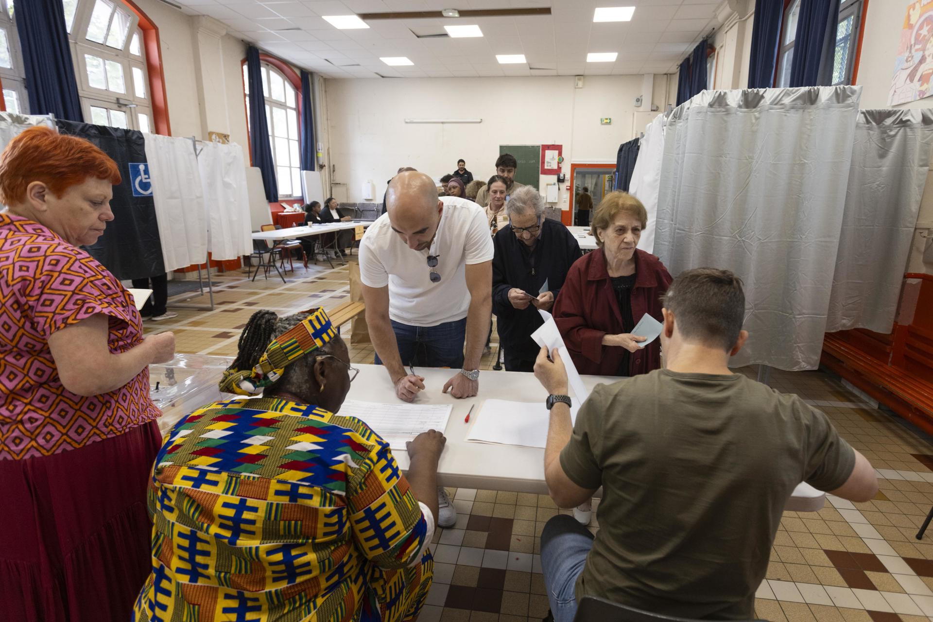 Participation in French legislative elections rises to 59.71%
 – 2024-07-11 19:23:16