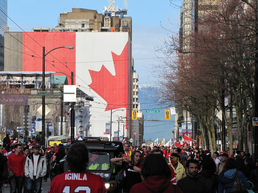 Nuevas políticas migratorias de Canadá y Australia amenazan con expulsar a profesionales ecuatorianos de retorno al país