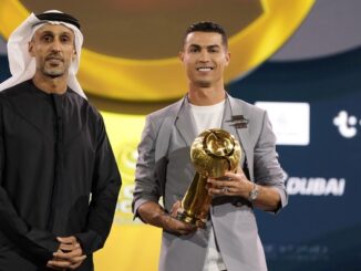 Cristiano Ronaldo en la gala de los Globe Soccer Awards 2024, en Dubai, este viernes, 27 de diciembre. Foto extraída del portal web Olé Argentina.