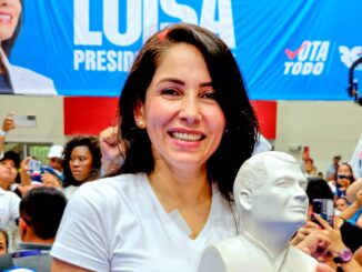 Luisa González. candidata del correísmo, en un acto proselitista en Guayaquil, el pasado sábado, 11 de enero de 2025. Foto extraída de la cuenta de la aspirante en X.